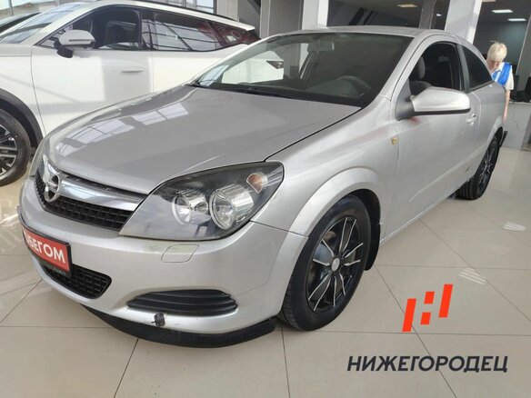 2008 Opel Astra GTC H Рестайлинг, серебристый, 269000 рублей
