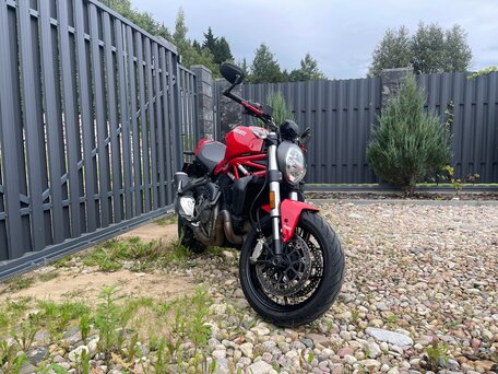 2019 Ducati Monster 821, красный, 730000 рублей, вид 4