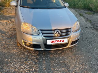 2009 Volkswagen Jetta V, серебристый, 715000 рублей, вид 2