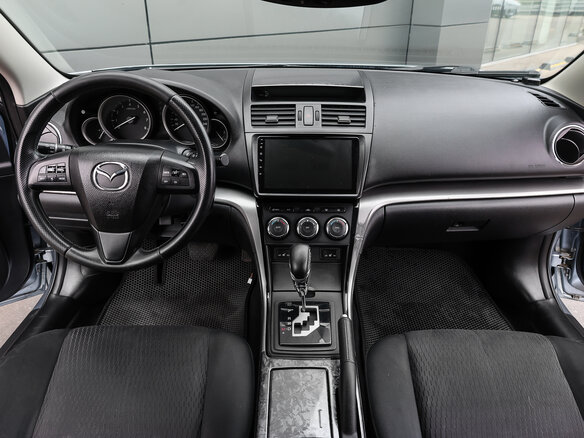 2010 Mazda 6 II (GH) Рестайлинг, серебристый, 949000 рублей - вид 12