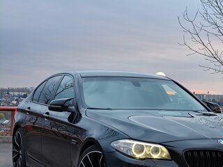 2016 BMW 5 серии 520d VI (F10/F11/F07) Рестайлинг, чёрный, 2350000 рублей, вид 2