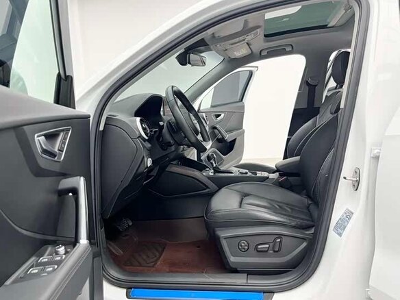 2023 Audi Q2 L 35 TFSI I Рестайлинг, белый, 1650000 рублей - вид 10