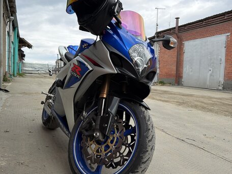 2008 Suzuki GSX-R 1000, белый, 1000055 рублей, вид 5