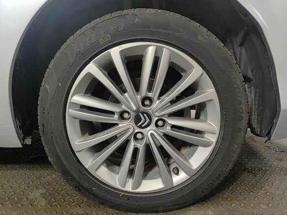 2013 Citroen C4 II, серебристый, 760000 рублей - вид 17