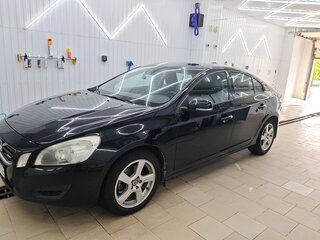 2011 Volvo S60 II, чёрный, 850000 рублей, вид 2