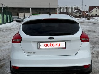 2018 Ford Focus III Рестайлинг, белый, 1100000 рублей, вид 5