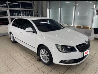 2013 Skoda Superb II Рестайлинг, белый, 949000 рублей, вид 3