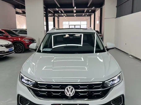2022 Volkswagen Tayron I, белый, 2300000 рублей, вид 1