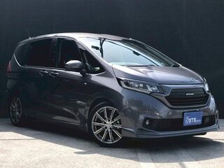 2017 Honda Freed II, серый, 1220000 рублей, вид 2
