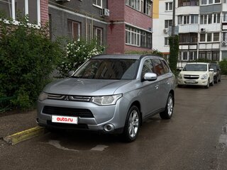 2012 Mitsubishi Outlander III, серебристый, 1000000 рублей, вид 1
