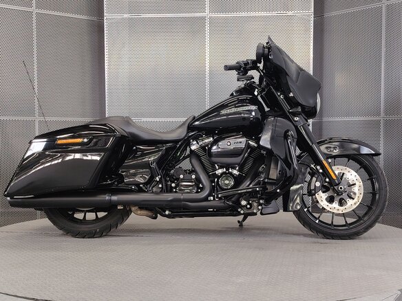 2019 Harley-Davidson Street Glide Special, чёрный, 1949000 рублей
