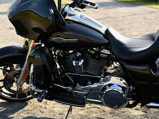 2021 Harley-Davidson Street Glide, серый, 1600000 рублей, вид 3
