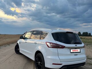 2019 Ford S-MAX II Рестайлинг, белый, 1800000 рублей, вид 2