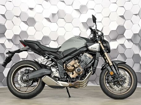 2024 Honda CB 650R, серый, 1177000 рублей, вид 3