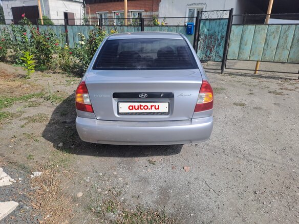 2008 Hyundai Accent ТагАЗ II, серебристый, 435000 рублей - вид 2