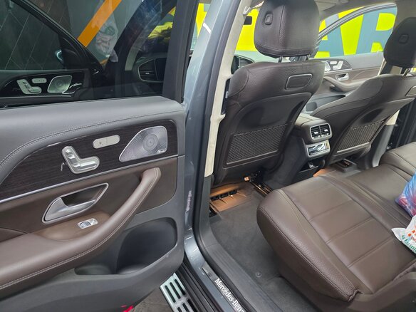 2020 Mercedes-Benz GLS 400 d II (X167), серый, 7500000 рублей - вид 14