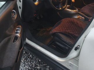 2012 Nissan Juke I, белый, 700000 рублей, вид 4