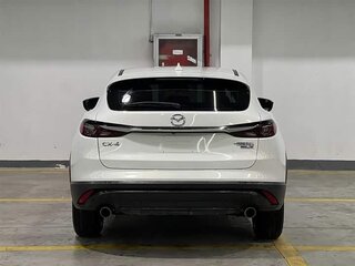 2022 Mazda CX-4 I Рестайлинг, белый, 1815666 рублей, вид 4