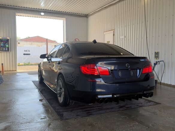 2011 BMW 5 серии 523i VI (F10/F11/F07), синий - вид 17