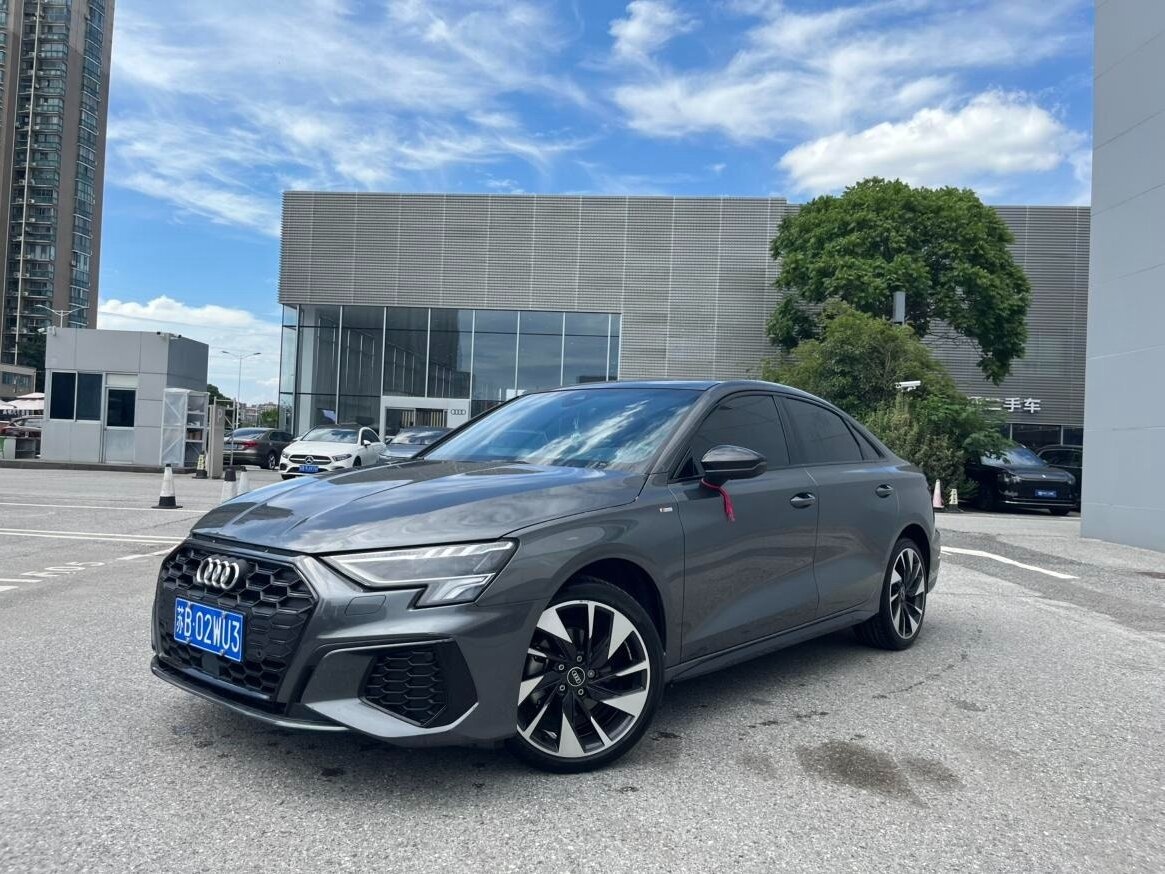 Открыть фотографии: Audi A3 IV (8Y)