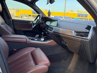 2019 BMW X5 40i IV (G05/G18), белый, 5700000 рублей, вид 3