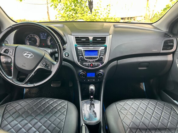 2011 Hyundai Solaris I, серый, 946000 рублей - вид 7