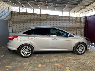 2012 Ford Focus III, серебристый, 1500000 рублей, вид 2