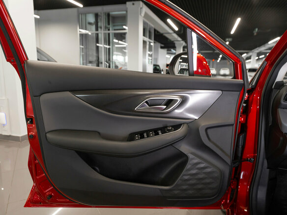 2025 BAIC U5 Plus, красный, 2130000 рублей - вид 18