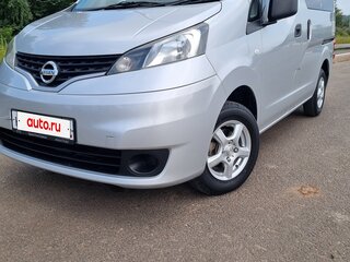 2018 Nissan NV200, серебристый, 1650000 рублей, вид 2