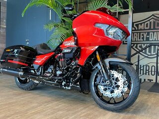 2026 Harley-Davidson CVO Road Glide ST, оранжевый, 6950000 рублей, вид 3