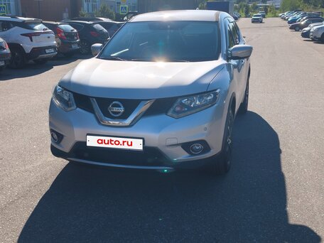2017 Nissan X-Trail III, серебристый, 1280000 рублей, вид 1