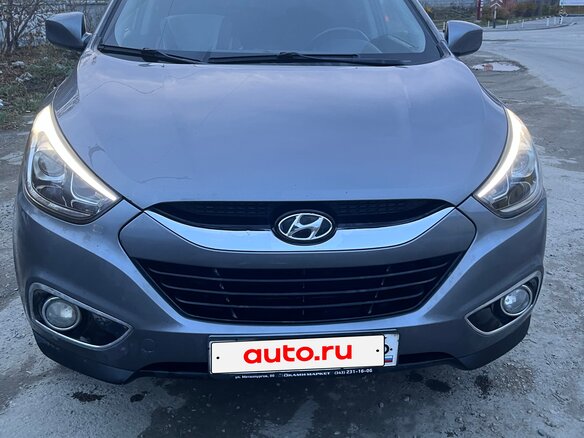 2014 Hyundai ix35 I Рестайлинг, серый, 1220000 рублей - вид 1