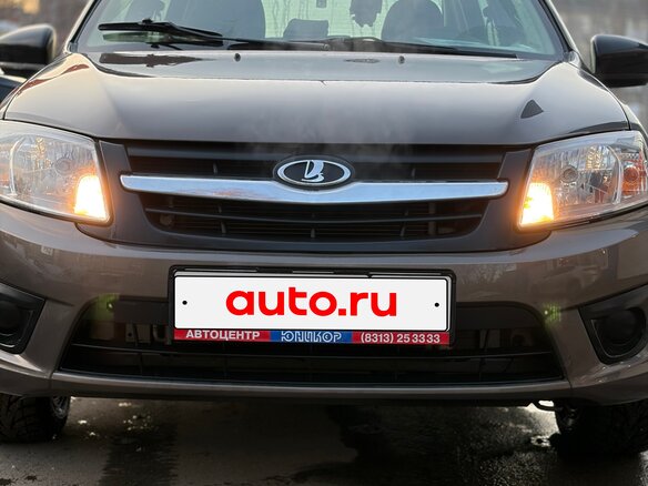 2017 Lada (ВАЗ) Granta I, серый, 520000 рублей - вид 1