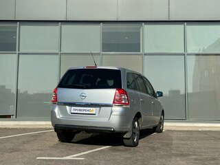 2011 Opel Zafira B Рестайлинг, серебристый, 425000 рублей, вид 4