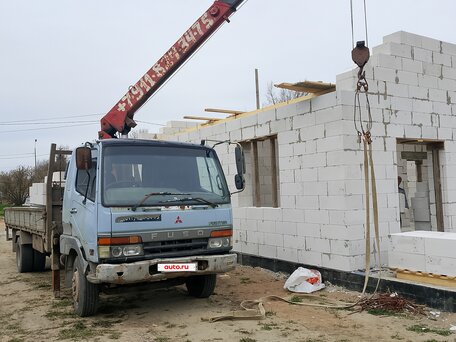1995 Fuso (Mitsubishi) Fighter, голубой, 1900000 рублей, вид 3