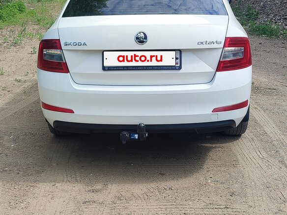 2015 Skoda Octavia III (A7), белый, 820000 рублей - вид 11