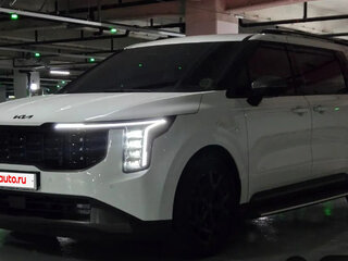 2026 Kia Carnival IV Рестайлинг, белый, 5000000 рублей, вид 1