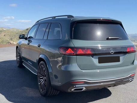 2026 Mercedes-Benz GLS 450 II (X167) Рестайлинг 2, зелёный, 19990000 рублей, вид 4