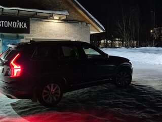 2015 Volvo XC90 II, чёрный, 3100000 рублей, вид 4