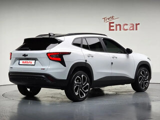 2025 Chevrolet Trax II, белый, 2300000 рублей, вид 2