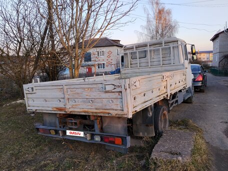 2000 ЗИЛ 5301 "Бычок", серый, 250000 рублей, вид 2