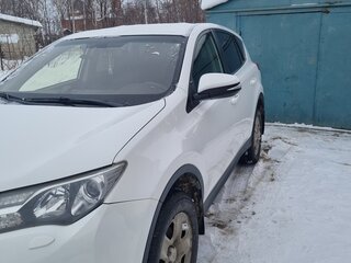 2015 Toyota RAV4 IV (XA40), белый, 1670000 рублей, вид 1
