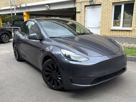 2023 Tesla Model Y Long Range Dual Motor I, серый, 4999999 рублей, вид 3