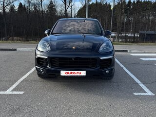 2016 Porsche Cayenne S II Рестайлинг (958), синий, 3850000 рублей, вид 3