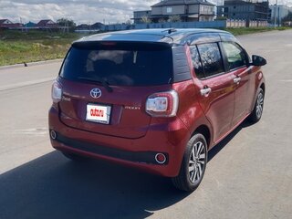 2018 Toyota Passo III Рестайлинг, красный, 950000 рублей, вид 4