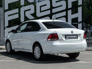 2015 Volkswagen Polo V, белый, 750000 рублей, вид 2