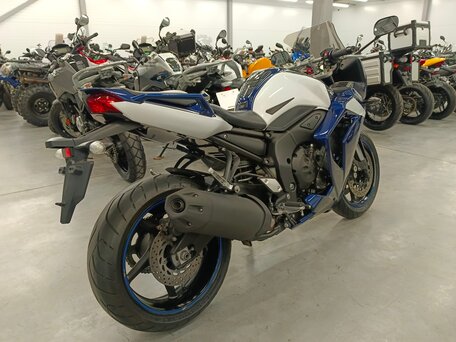 2013 Yamaha FZ1, синий, 620000 рублей, вид 3