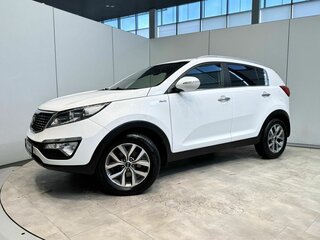 2014 Kia Sportage III Рестайлинг, белый, 1550000 рублей, вид 1