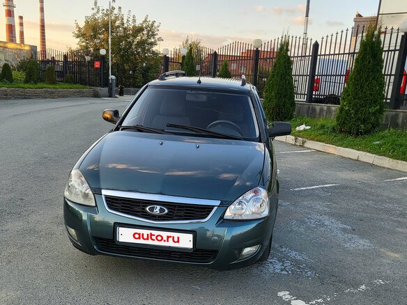 2010 Lada (ВАЗ) Priora I, зелёный, 380000 рублей - вид 3