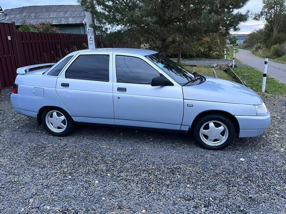 2004 Lada (ВАЗ) 2110, серебристый, 330000 рублей - вид 12